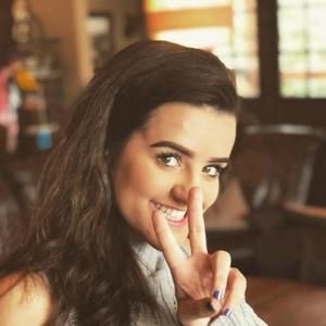 Meet your Posher, Laura beth